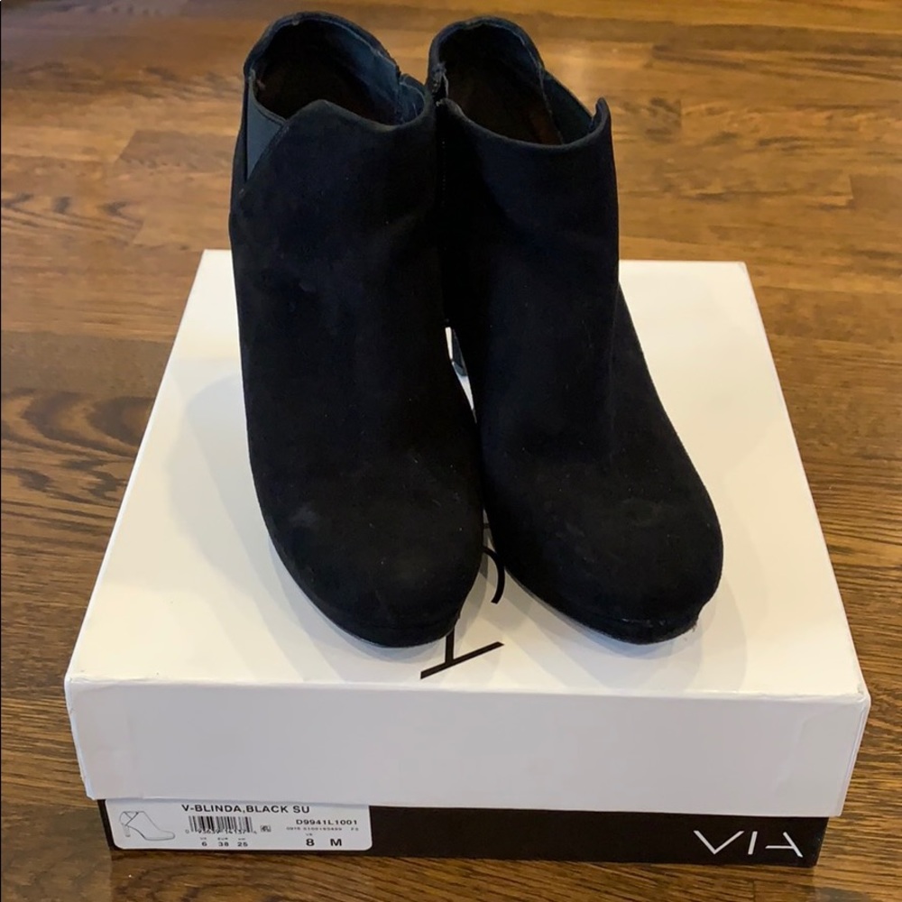 Via Spiga V-Blinda Black Sexy Booties